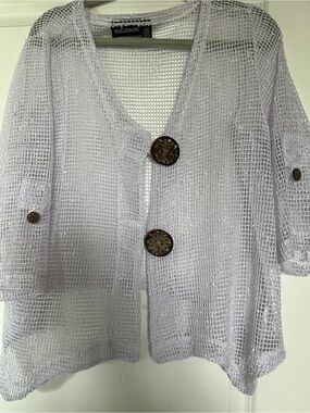 Nina Leonard White Open-Weave Short Sleeve Cardigan with Wooden Buttons